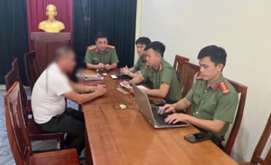 first-news-picture
